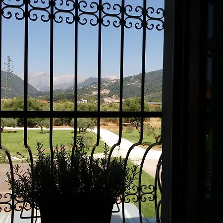 Couette-café La Querciolaia 3*